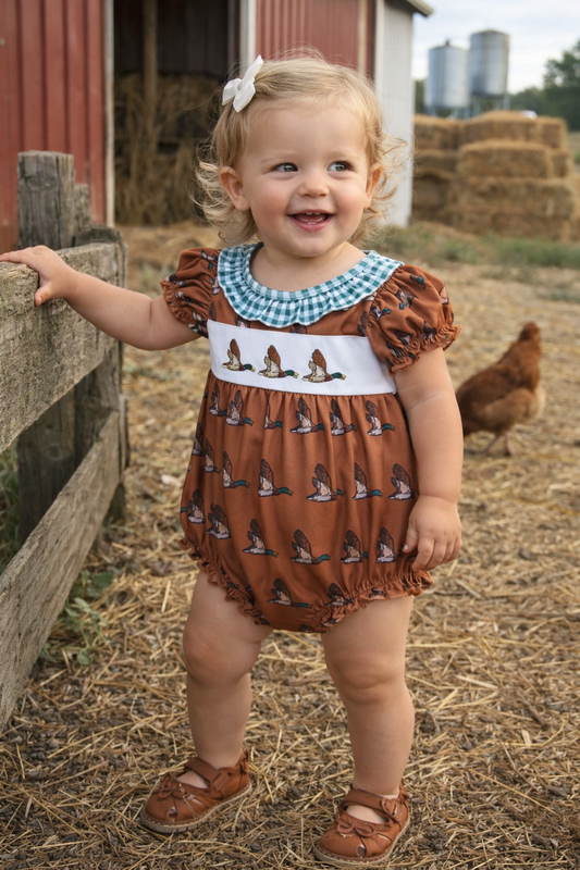 Rust Mallard Girl Bubble